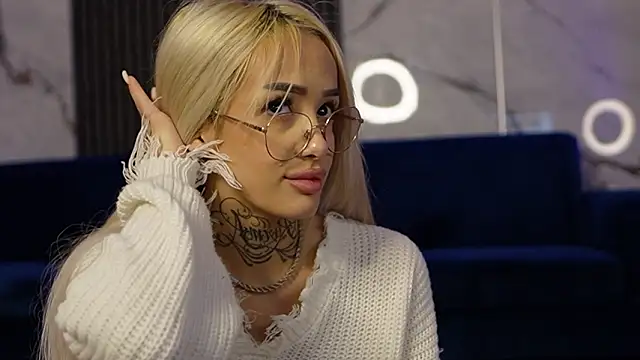 Czat XXX na żywo – blondie_muller