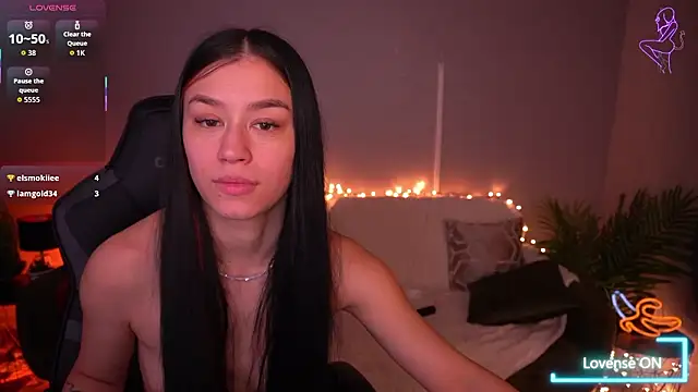 FataleNellie Live XXX-Chat