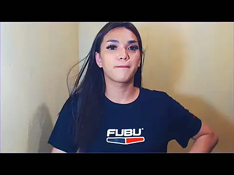 Webkamerová show WONDERWOMAN2023