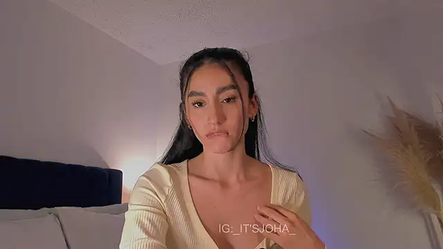 Lovinggirl_'s Live XXX Chat