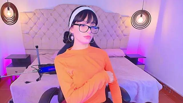 Chat +18 de Sweet_1Angel ao vivo