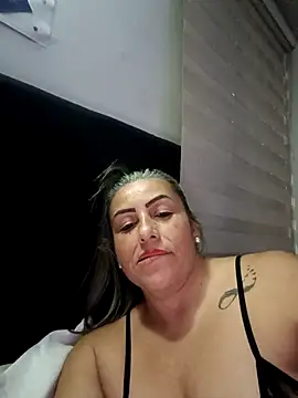 Онлайн чат XXX maynor_1998