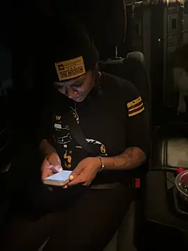 HaloRodeoLover2 Live XXX-chat