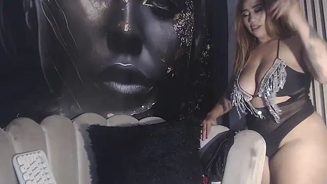 Skarlethvilla1 现场XXX聊天