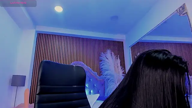 SelenaStonne's Live XXX Chat