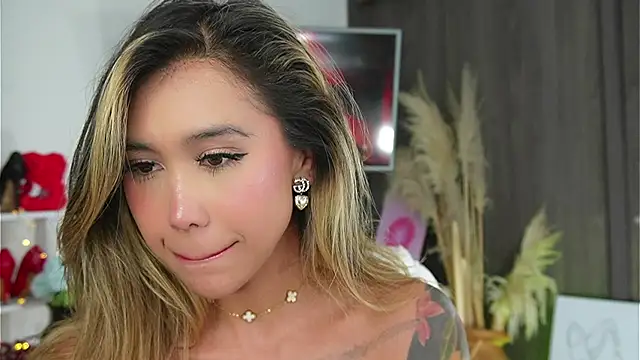 liah_vn Live XXX chat