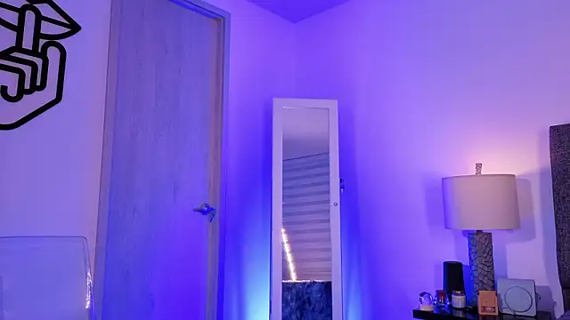 Živý XXX chat mandi4pole_