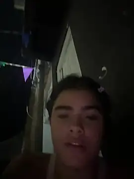 Kaily_Sweet16: απευθείας συνομιλία ΧΧΧ