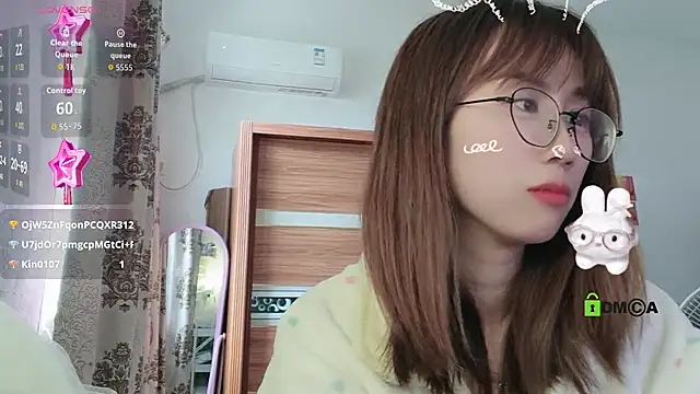 Živý XXX chat Lili_666