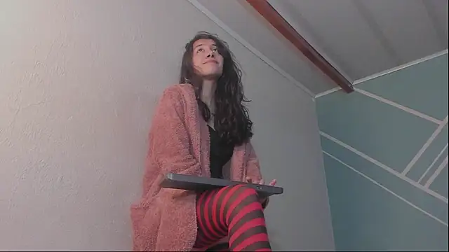 Lucy-Bluesea élő XXX-chatje