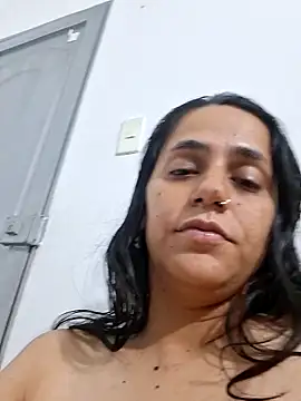 LoveCandy_666 Adlı Modelin Canlı XXX Sohbeti