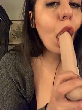 Chat XXX Live holyeroticss