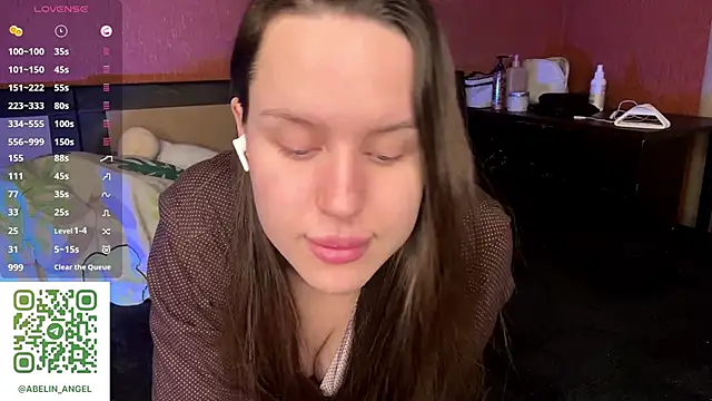 SanoraVillnave: онлайн-секс-чат