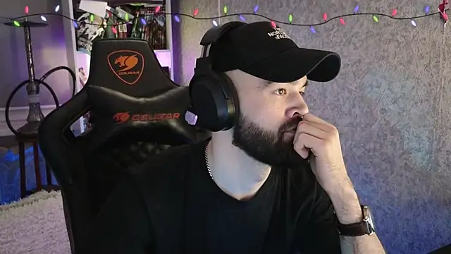 _Mostly_'s Webcam Show