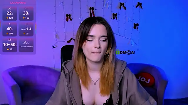 liana_kisses: απευθείας συνομιλία ΧΧΧ