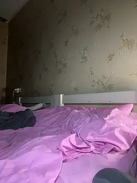 Naughtbaby_2025: απευθείας συνομιλία ΧΧΧ