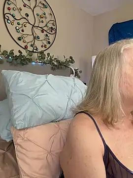 Chat XXX en directo de Kaitlyn_Winters