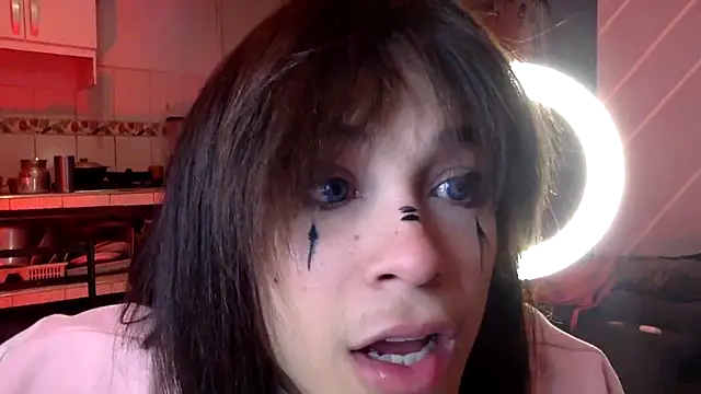 stormytt_ Show in webcam