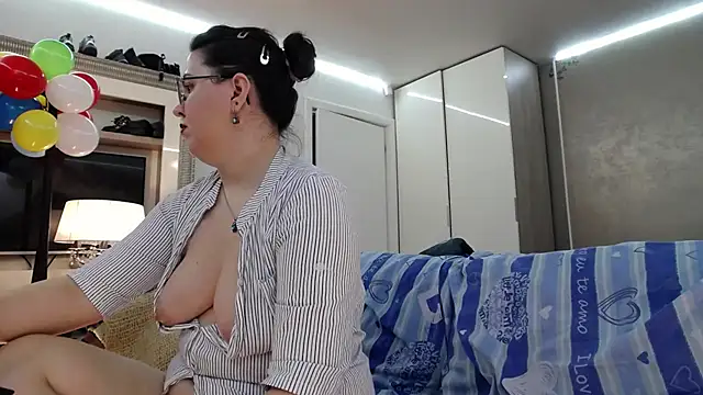 Živý XXX chat ILoveToFeelU