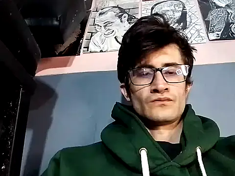 Loggan_donnelly élő XXX-chatje