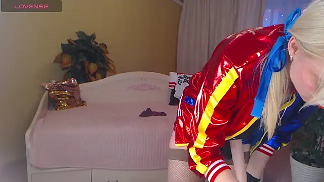 Chat +18 de LiSinDoll ao vivo