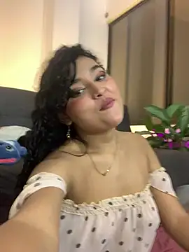 Czat XXX na żywo – ladulcemary_