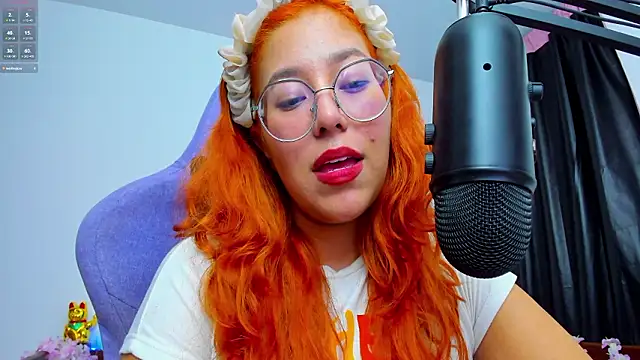 Živý XXX chat _Moon_Johnson