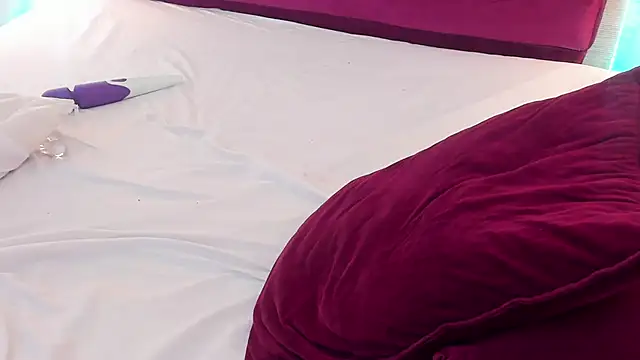 EllaEvanz 现场XXX聊天