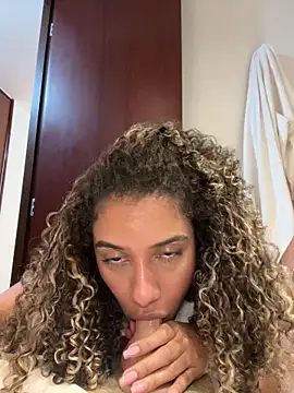 Chat +18 de Belkaj ao vivo