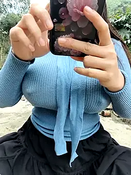 Rubyy_Nk élő XXX-chatje