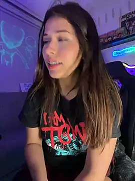 crystal_bunny7's Live XXX Chat