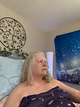 Онлайн чат XXX Kaitlyn_Winters