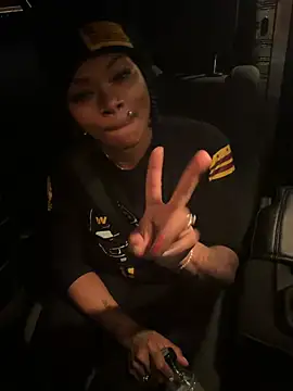 Czat XXX na żywo – HaloRodeoLover2