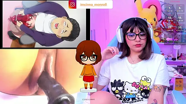 cinna_monroll: διαδικτυακό σόου στην κάμερα