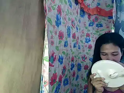 PinaySkinnyGirl Chat XXX in diretta