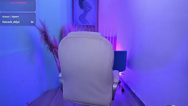 Agathaargent_ Adlı Modelin Canlı XXX Sohbeti