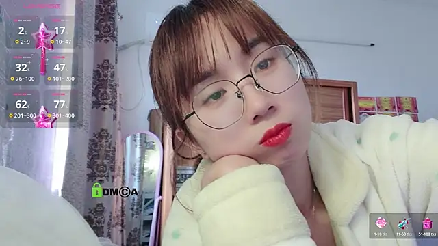 Chat +18 de Lili_666 ao vivo