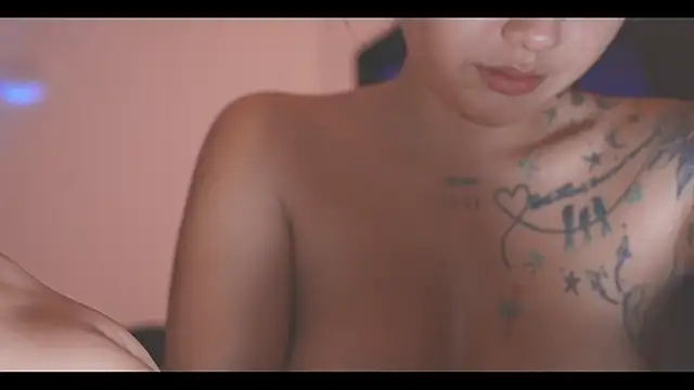 LorenRosse 即時 XXX 聊天