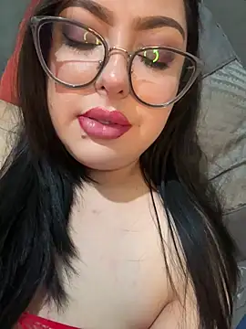 MileyGia Adlı Modelin Canlı XXX Sohbeti