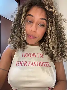 Belkajn Live XXX chat