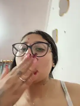 croftsmila Chat XXX in diretta