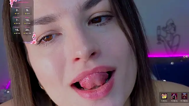 Camilla__one__ Adlı Modelin Web Kamerası Şovu