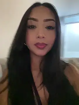 Show Webcam de SOPHIACANDY19_