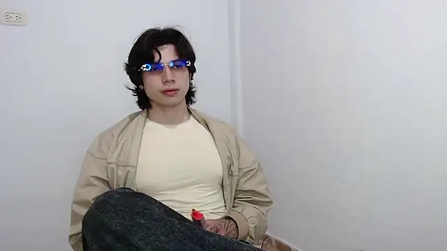 Онлайн чат XXX pervertsteens3