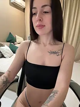 SakuraSara Chat XXX in diretta