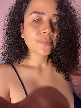 AfroSalvaje's Live XXX Chat