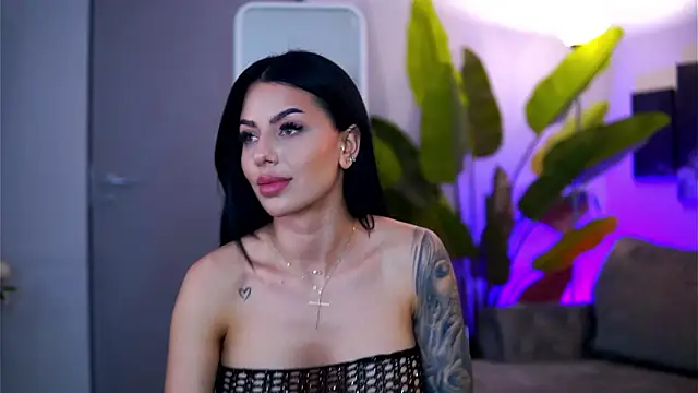 Ivy_Trix: απευθείας συνομιλία ΧΧΧ