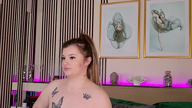 EmilyWess Chat XXX in diretta