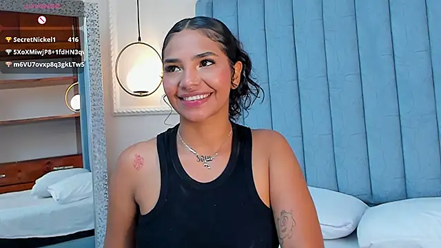 Scarlett-Banner's Live XXX Chat