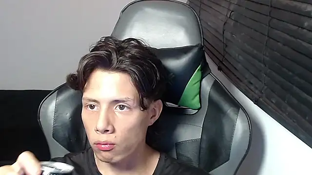 Didi_hard – Naživo XXX chat